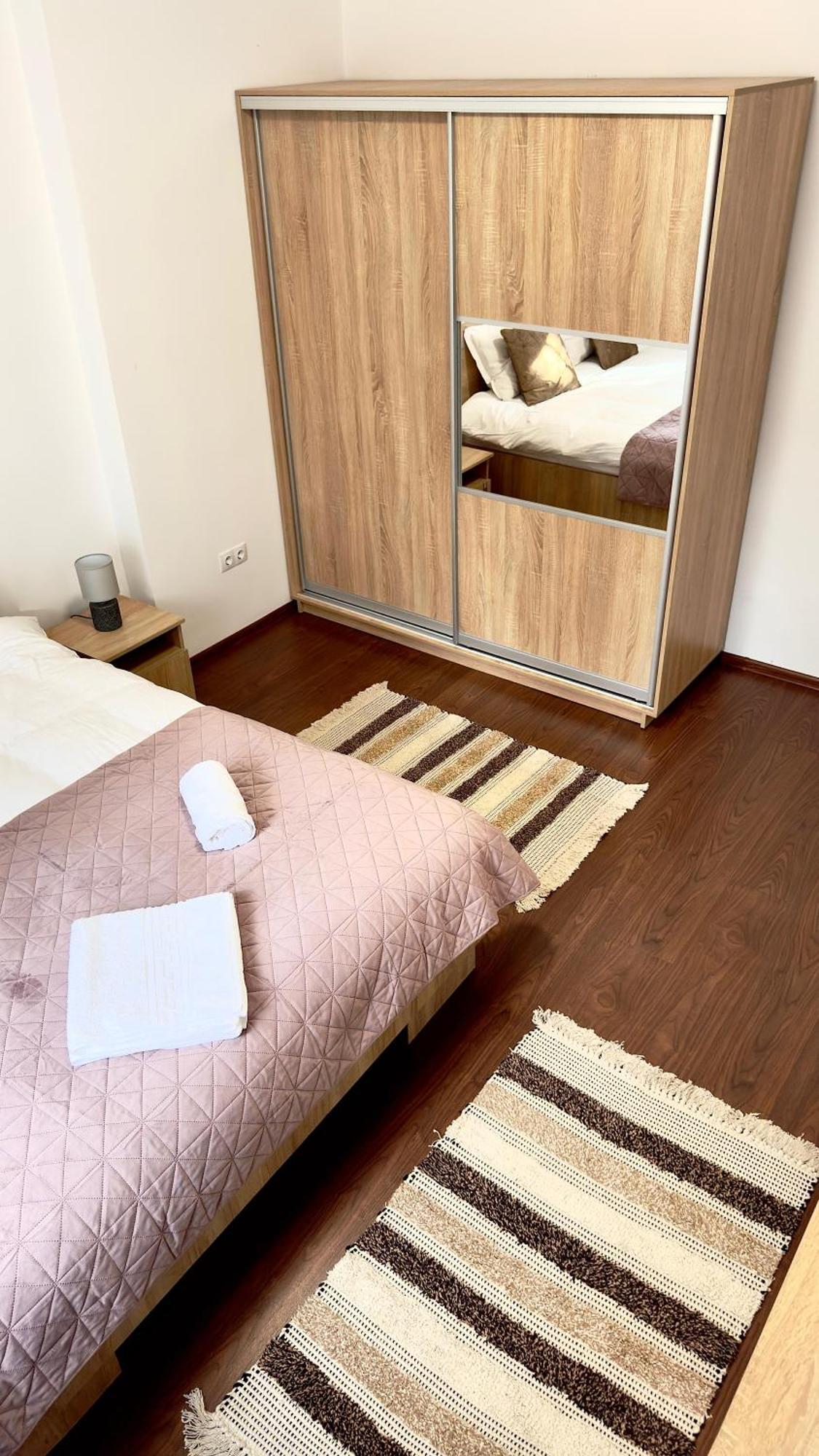 Phoenix Central Apartments Sibiu Exterior foto